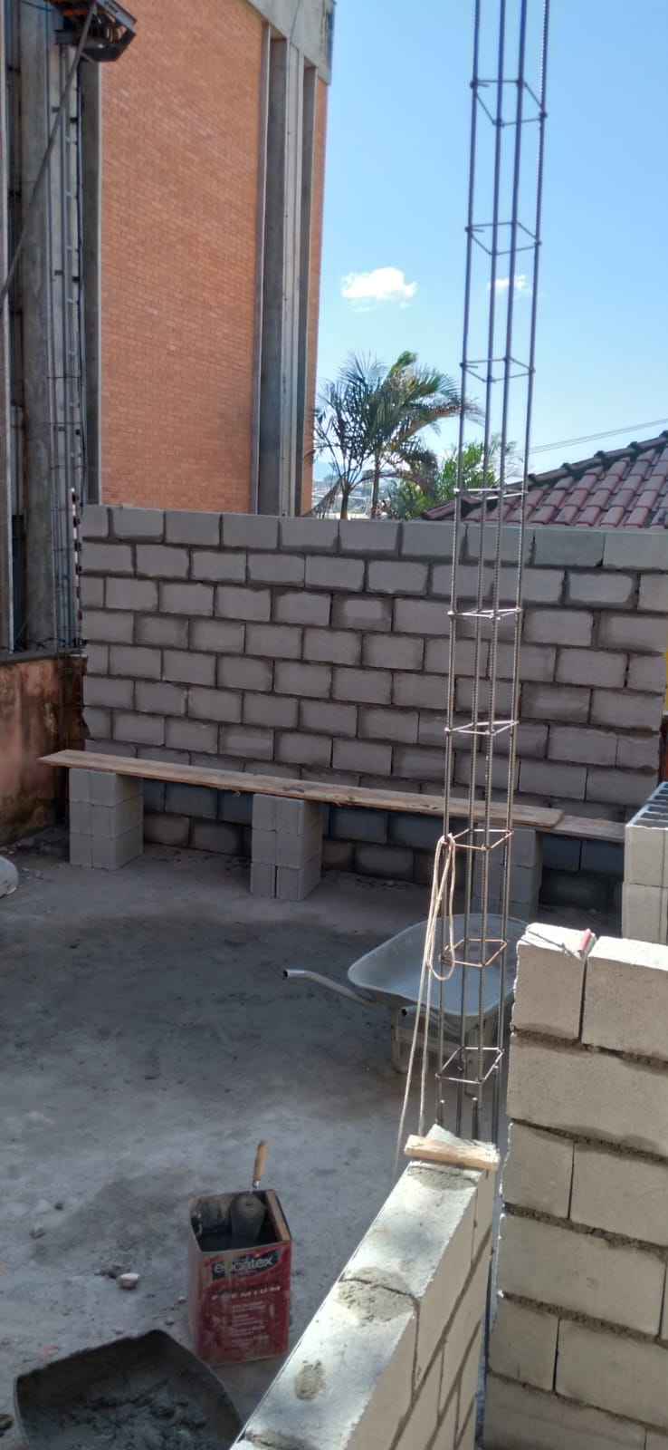 Alvenaria com pilares de concreto armado