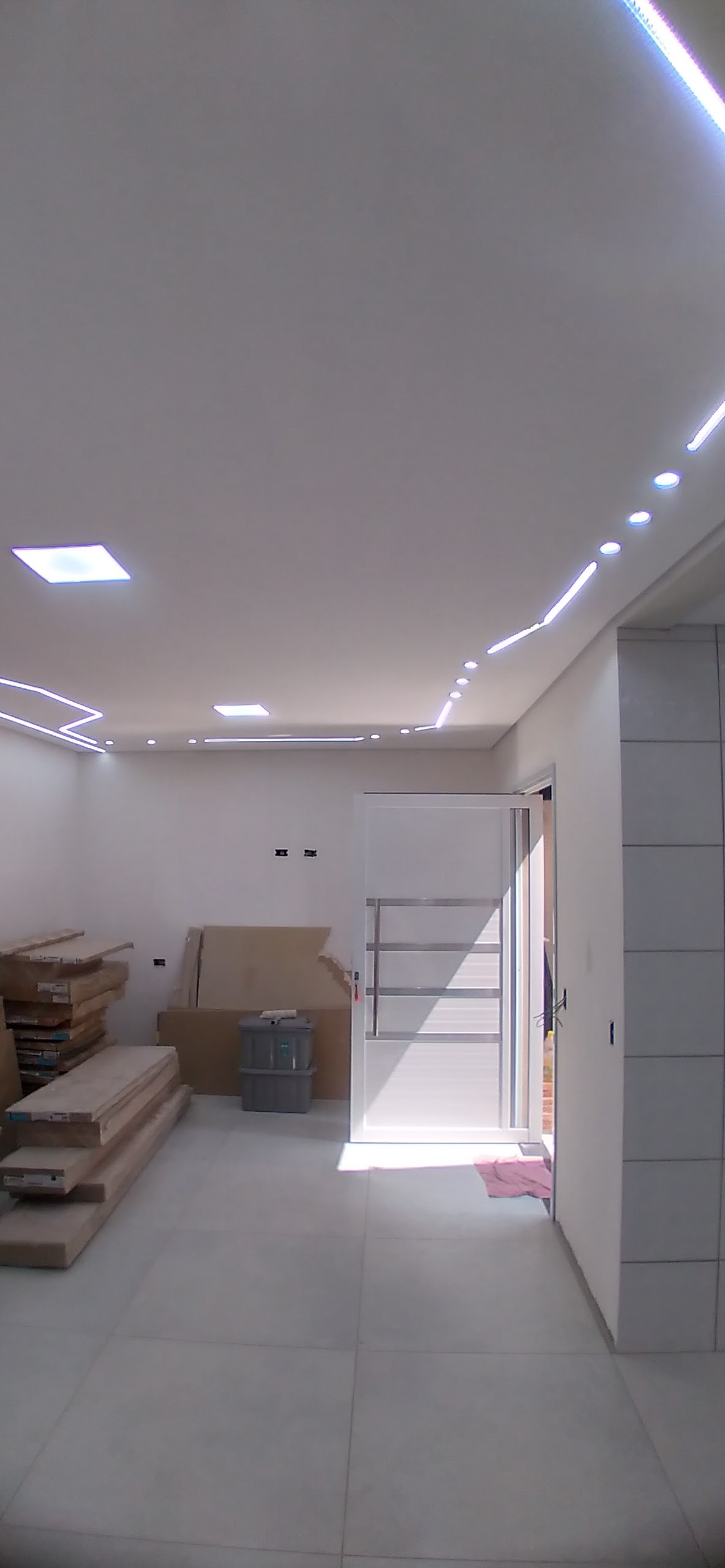 Instalação elétrica com LED concluída